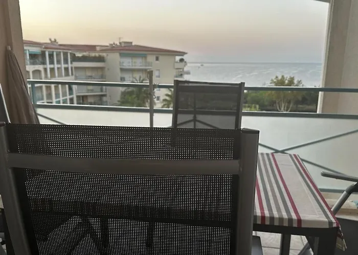 Seaside501 * Αντίμπ